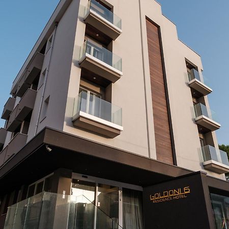 Residence Goldoni6 Suite Apartment Римини Экстерьер фото